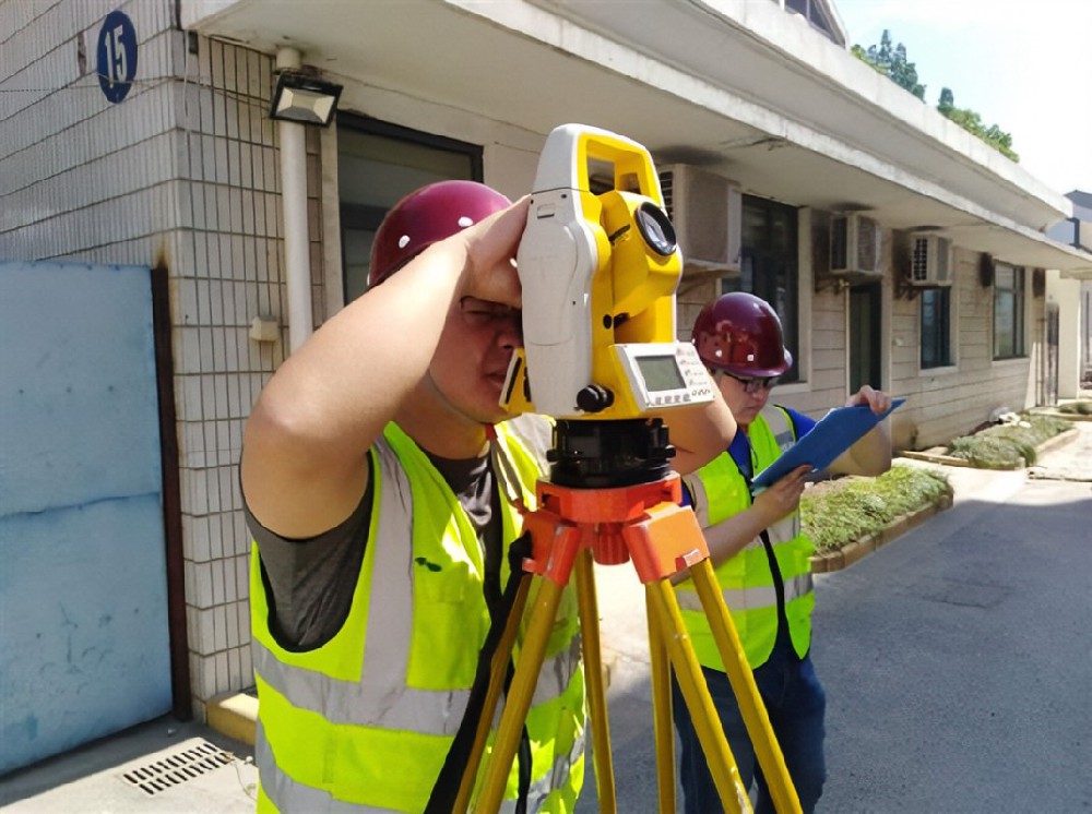 工程測量的儀器 工程測量的儀器